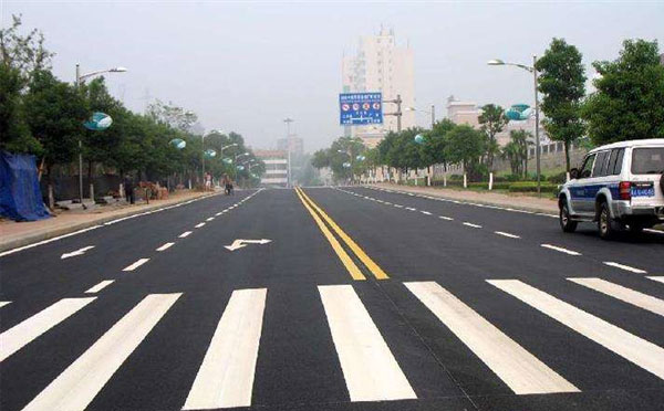 永安坝街道标线